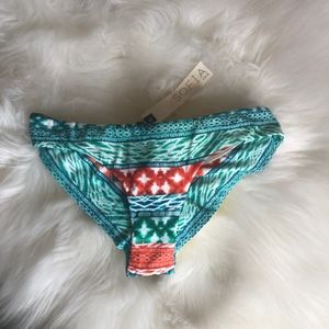 Sofia swimming bottoms size XS